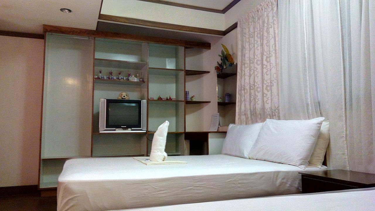 Peria Seafront Pensione Roxas  Exterior foto