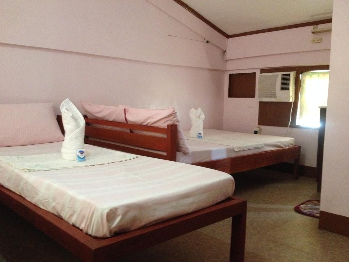 Peria Seafront Pensione Roxas  Exterior foto